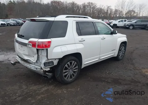 2016 GMC Terrain Denali z USA, uszkodzony, nr VIN 2GKFLVE37G6118599